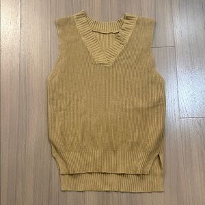 Amazon Women's Tan Sleeveless Knit Top